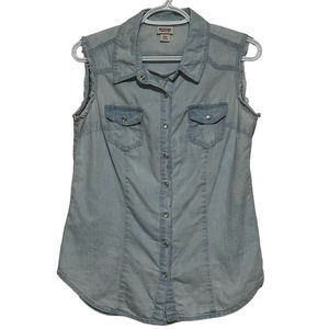 Mossimo Supply Co‎ Women's Light Blue Sleeveless Jean Shirt Pearl Buttons Size M